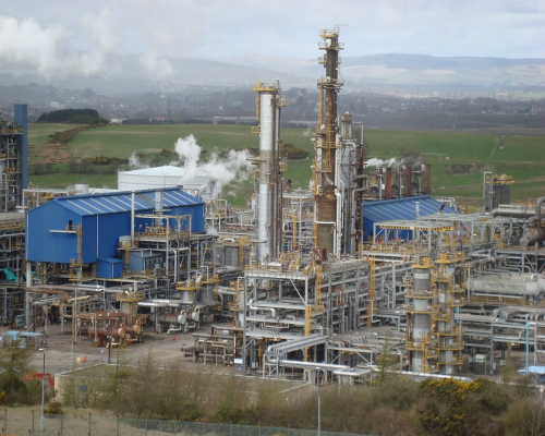 petrochemical-plant-960296_960_720-1